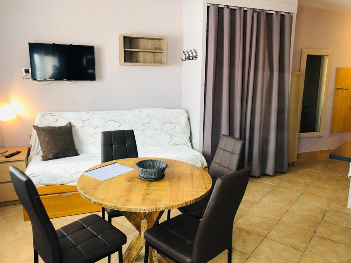 Apartamentos Pie De Pistas Mikka 3000 Pas De La Casa Kültér fotó