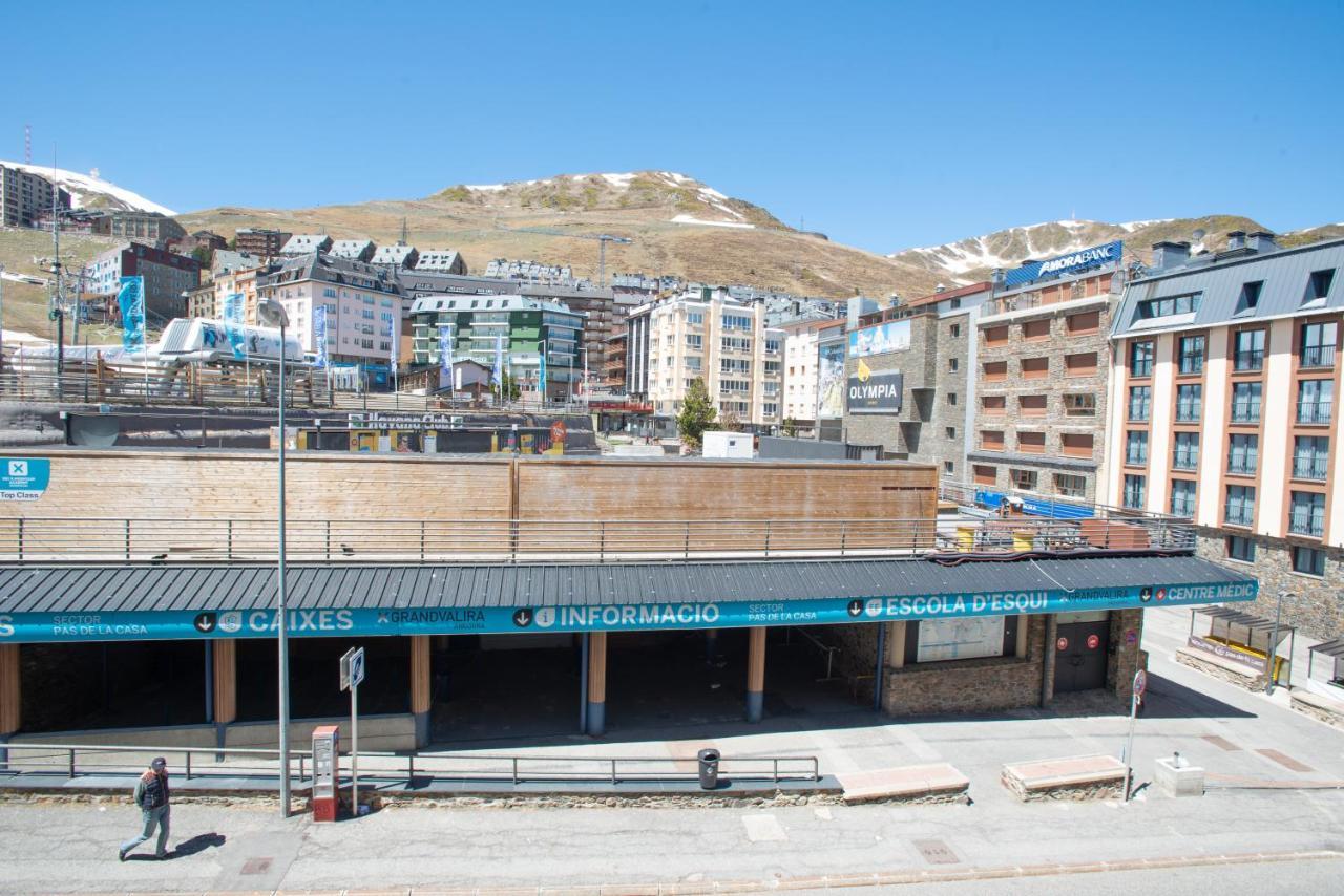 Apartamentos Pie De Pistas Mikka 3000 Pas De La Casa Kültér fotó